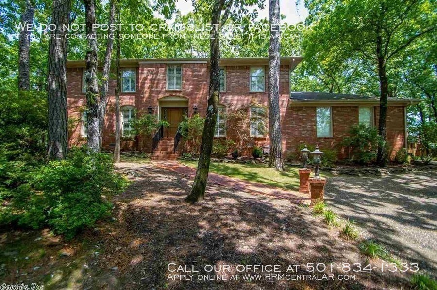 Primary Photo - 3721 Doral Dr