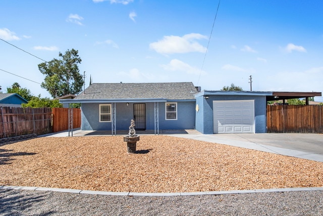 Building Photo - 10642 Coloma St