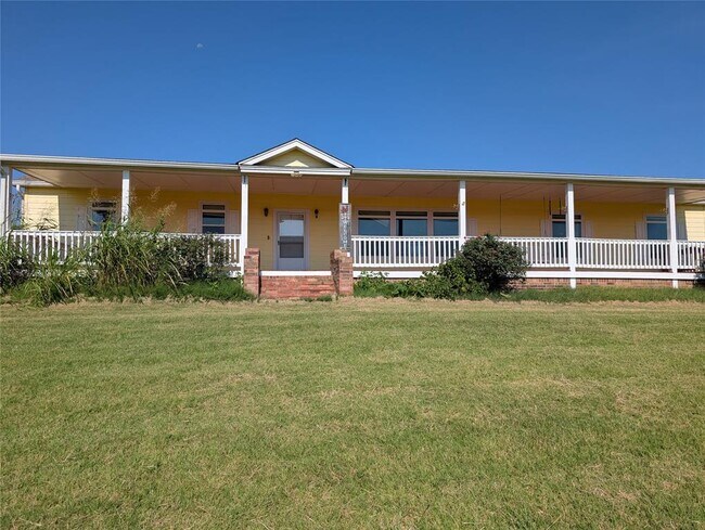 Foto del edificio - 13908 Kelly Dr