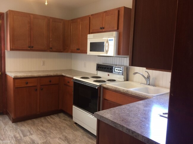 Building Photo - 3 br, 1 bath House - 604 N Monroe St