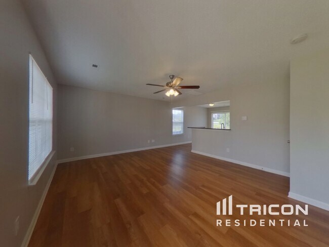 Foto del edificio - 11542 Stewarts Crossing Dr