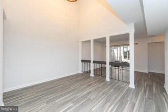 Building Photo - 363 Barton Run Blvd