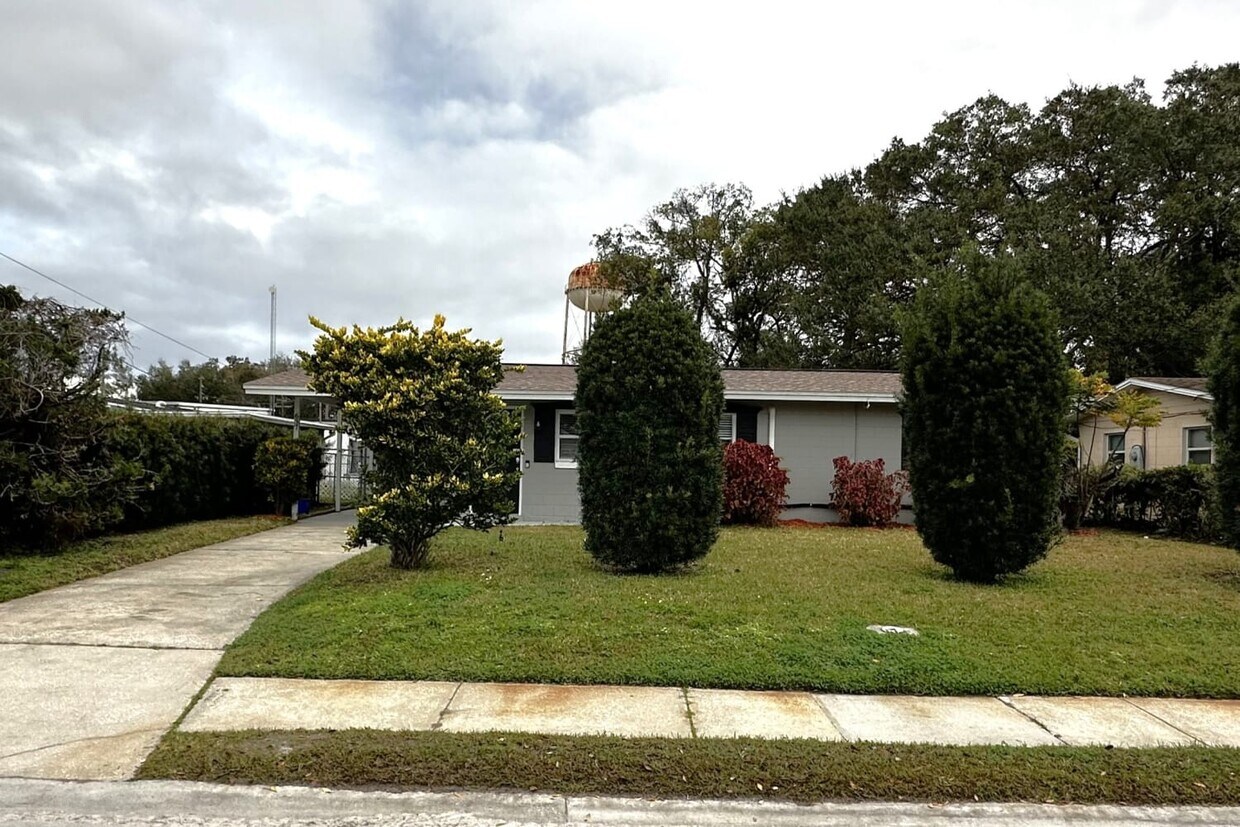 637 Katherine Ave House Rental in Orlando, FL