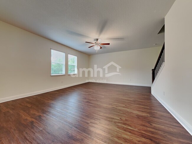 Foto del edificio - 20200 Calla Lily Dr