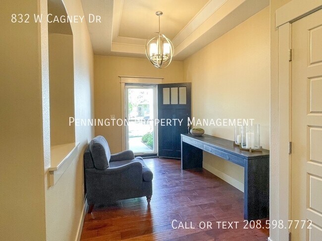Foto del edificio - 832 W Cagney Dr