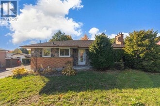 Building Photo - 47 Jasper Crescent