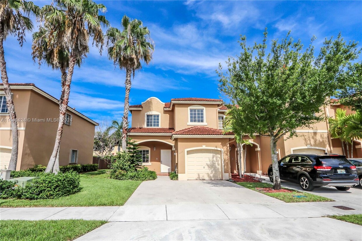 Foto principal - 846 SW 148th Pl