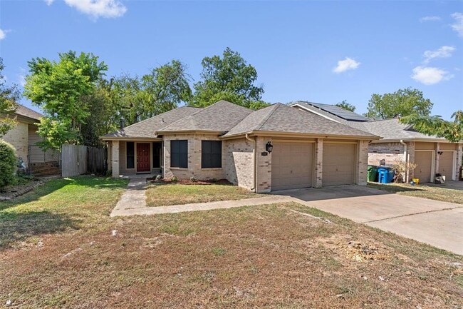 Building Photo - 2302 Windrift Way