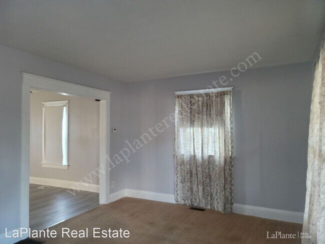 Building Photo - 3 br, 2 bath House - 915 Ogden Avenue