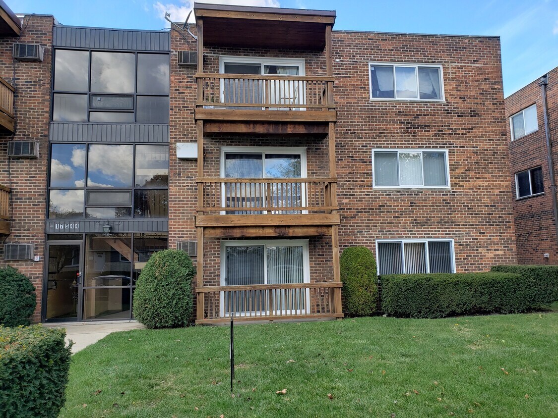 Foto principal - 17544 71st Ave