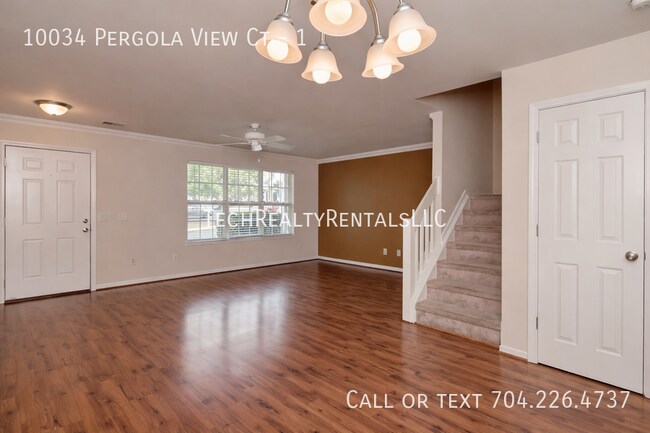 Building Photo - 10034 Pergola View Ct