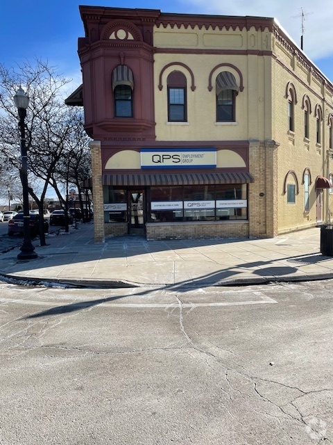 Building Photo - 5029 7th Ave