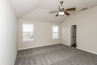 Building Photo - 3350 Allington Ct