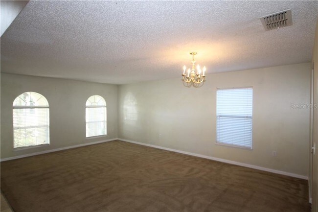 Building Photo - 366 Fairfield Dr