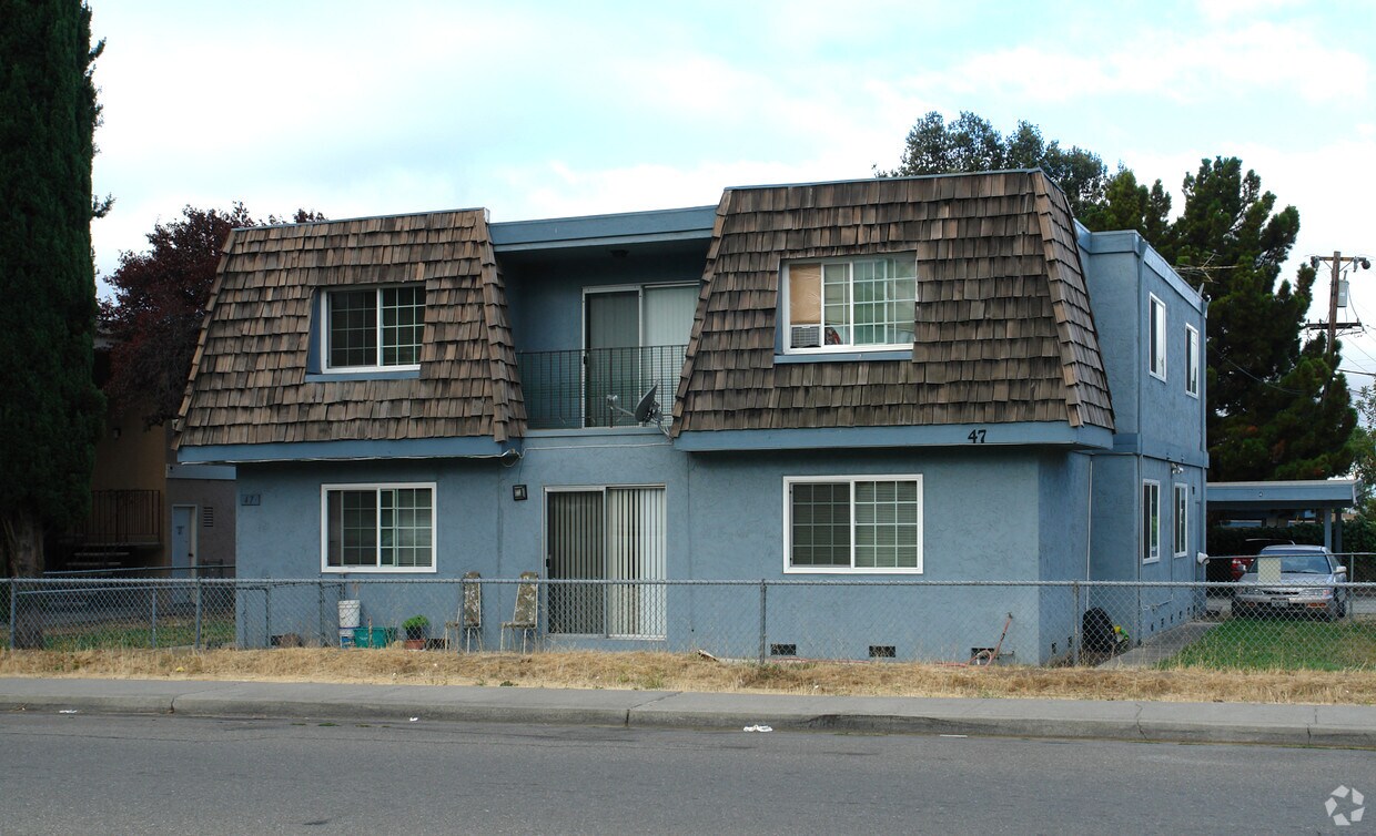 Foto del edificio - 47 N Temple Dr