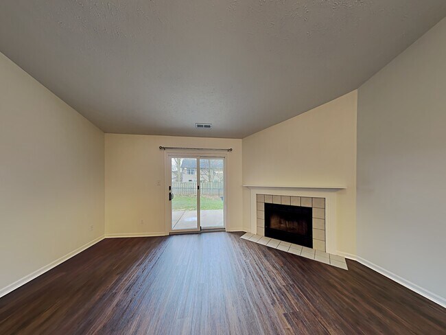 Foto del edificio - 11486 Cherry Blossom West Drive