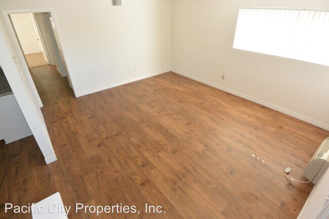 Building Photo - 5901 Belgrave Ave