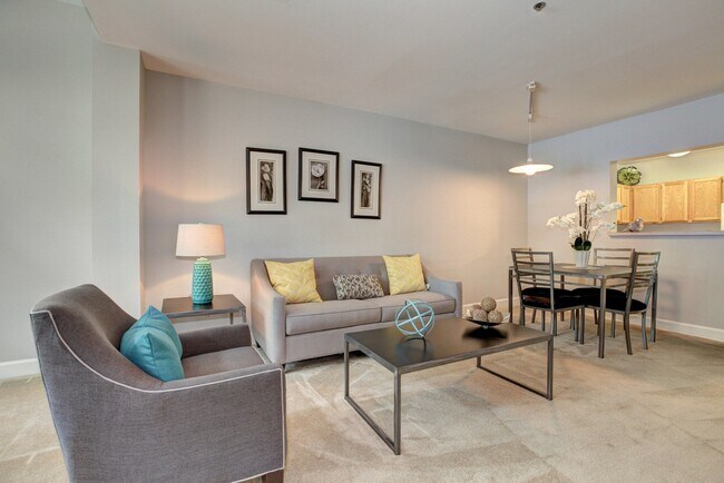 Foto del edificio - Strathmore Court at White Flint