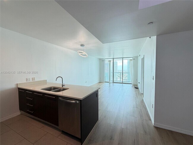 Foto del edificio - 55 SE 6th St
