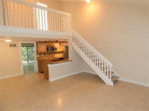 Photo - 1455 Holly Heights Dr House