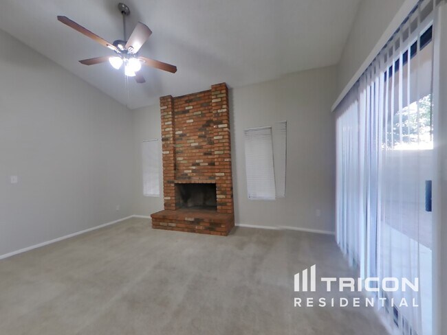 Building Photo - 6519 W Poinsettia Drive Glendale AZ