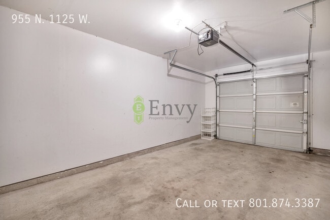 Building Photo - 955 N 1125 W