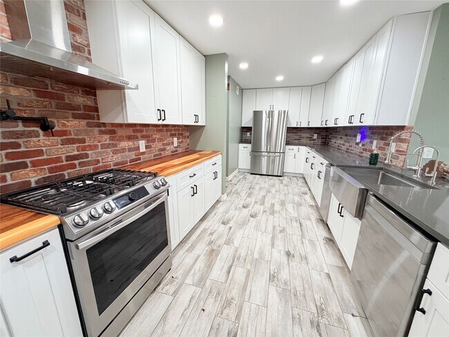 Foto del edificio - 3818 Quail Meadow Dr