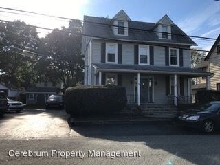 Primary Photo - 32 Central Ave