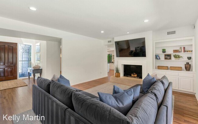 Foto del edificio - 5 br, 3 bath House - 4219 N 62nd