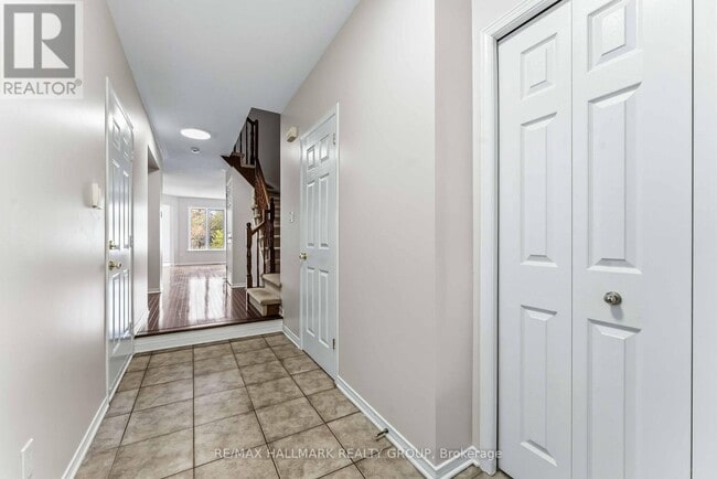 Photo du bâtiment - 179 Gray Crescent