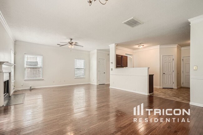 Foto del edificio - 6503 Grey Fox Way