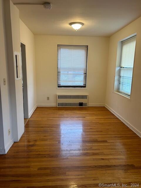 Building Photo - 126 Hoyt St