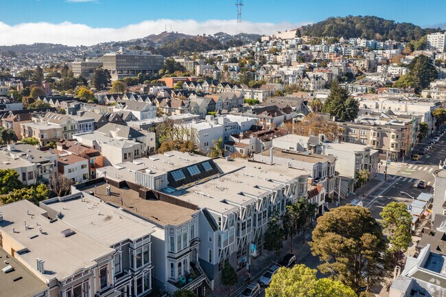 Aerial Photo - 645 Haight St
