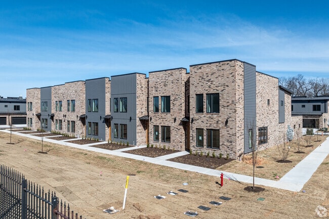 Building Photo - Townhomes at Scottsdale