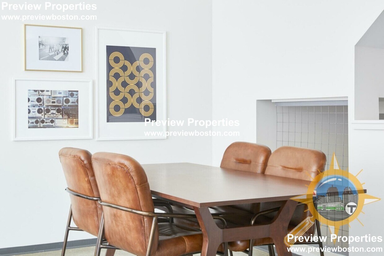Foto principal - 145 E Berkeley St