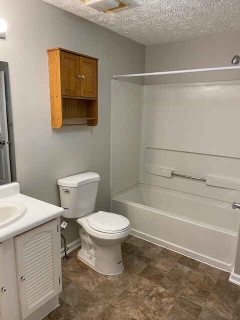 Building Photo - 3617 Laurel View Ct