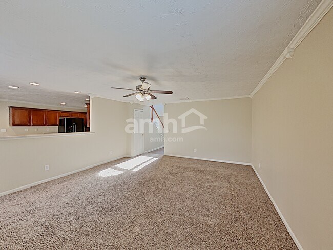 Building Photo - 2592 Lance Ridge Way