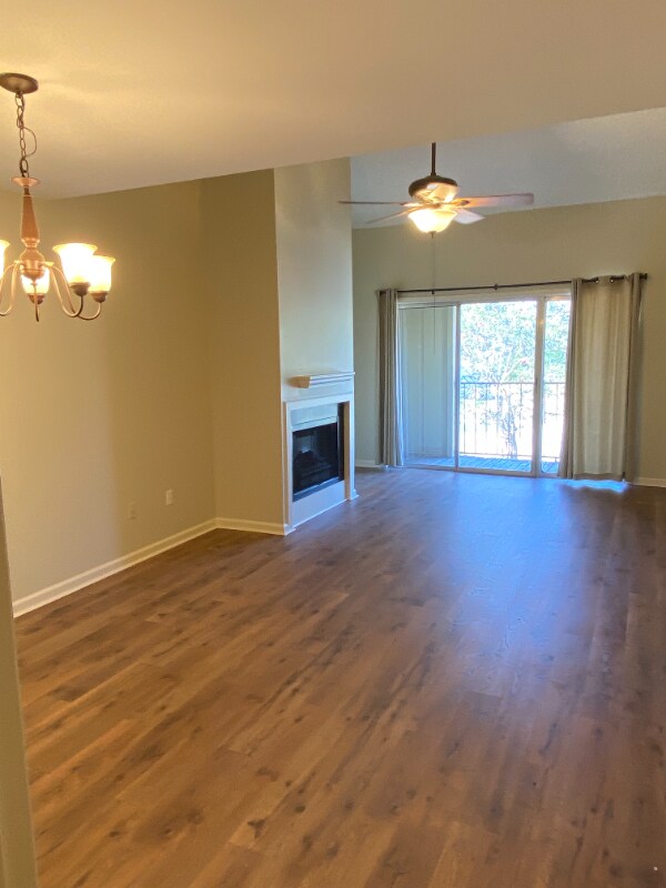 Foto del edificio - 7651 Bles Ave