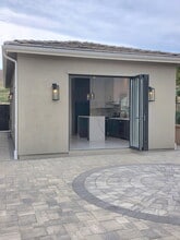 Building Photo - 3511 Pear Ct