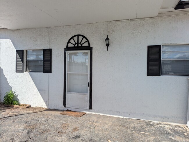 Foto del edificio - 201 W 1st St