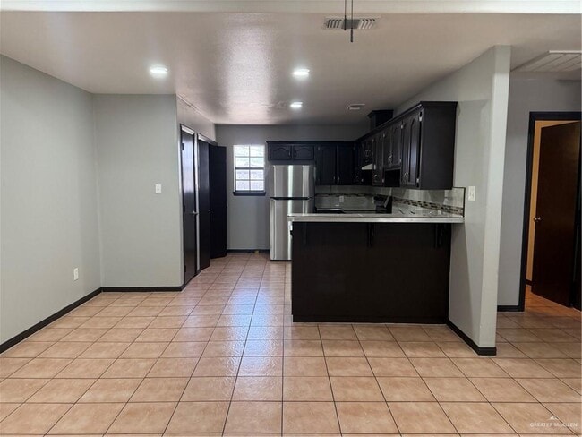 Foto del edificio - 2608 S 26th St