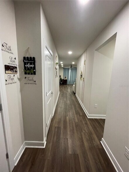 Foto del edificio - 30543 Thunderbird Dr