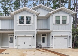 Building Photo - 184 Sandhill Pines Dr