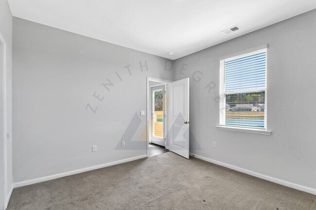 Building Photo - 2222 Sanctum St