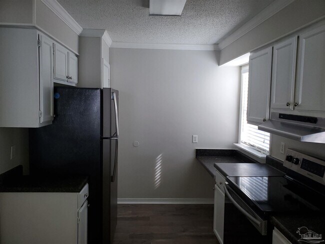 Foto del edificio - 1285 College Pkwy