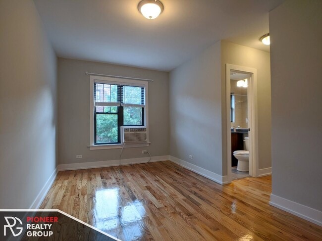 Building Photo - 2754 N Mildred Ave
