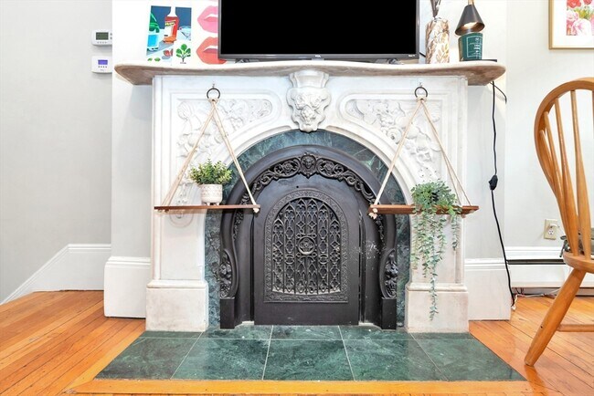 Foto del edificio - 32 E Springfield St