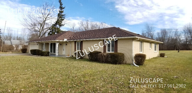 Building Photo - 1110 N 200 E