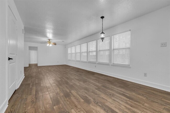 Foto del edificio - 22038 Soft Pines Ct
