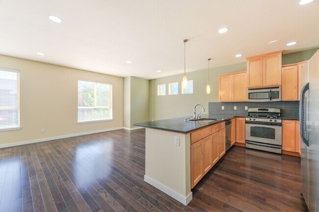 Foto del edificio - 3Bd/3bath Bothell Townhome